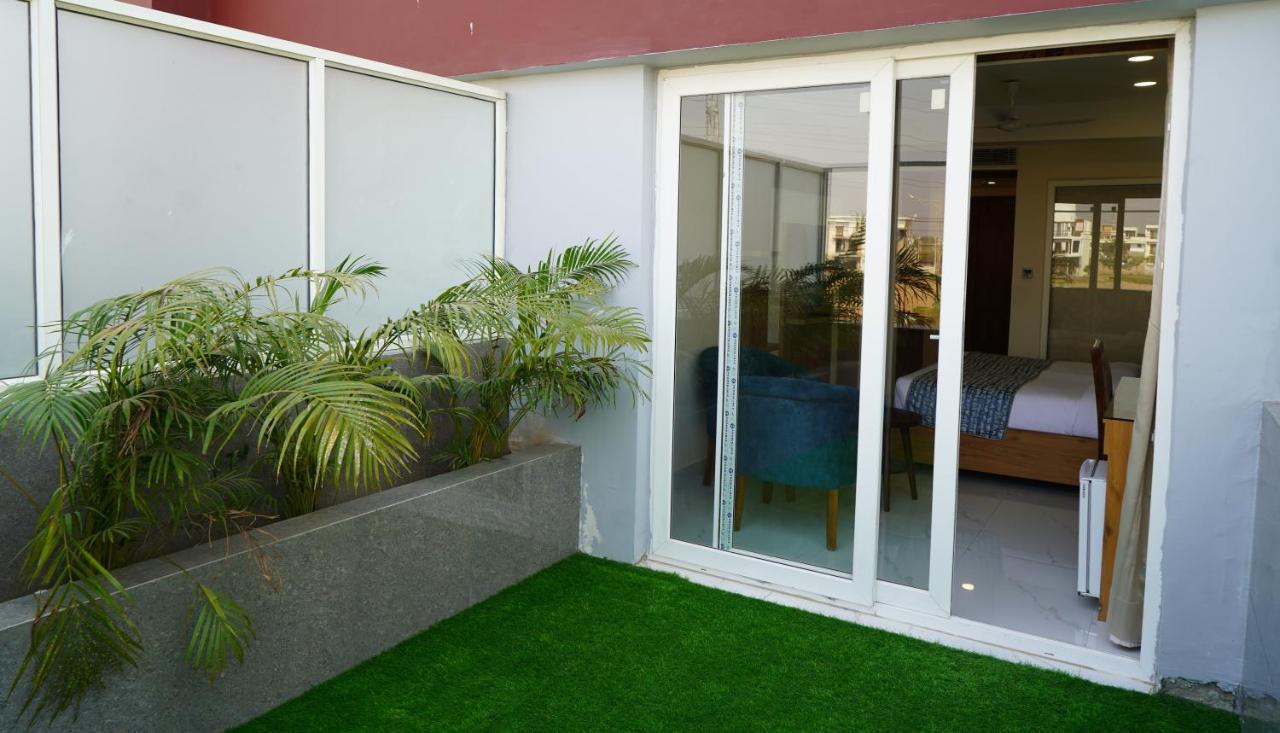 Hotel Shanti Sagar Kharar Exterior foto